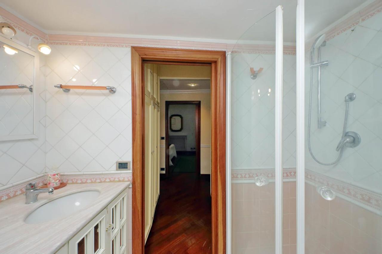 4Bnb - Luxury Trevi Apartment W Terrace Rom Exterior foto